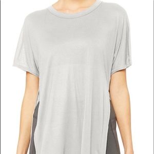 Alo Yoga Dreamer Tee